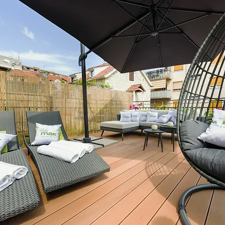 Apartamento Luxury Mak